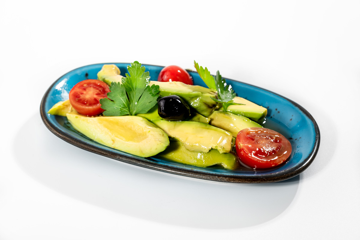 Avokado salata