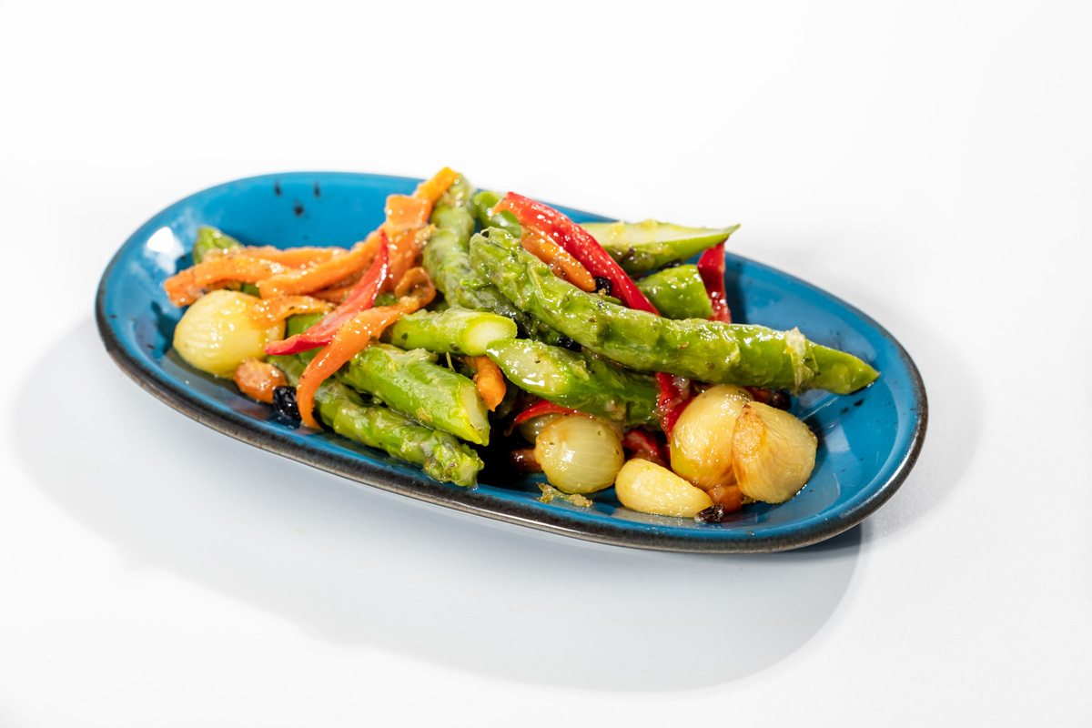 Kuşkonmaz salata 